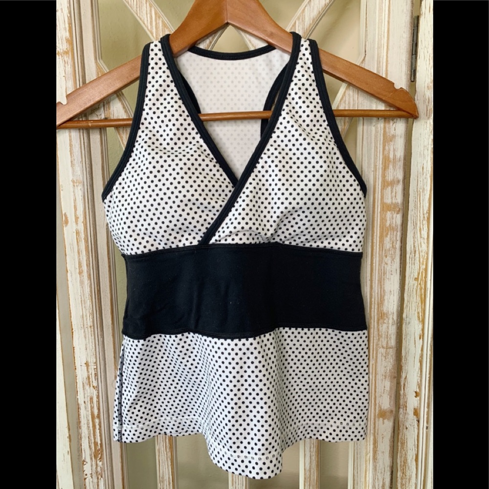 Lululemon size 10 polka dot tank top
